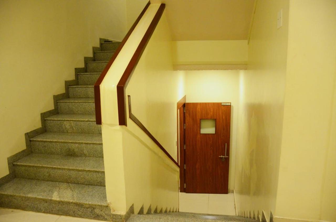 Oyo 6429 Hotel Pearl Pune Exterior photo